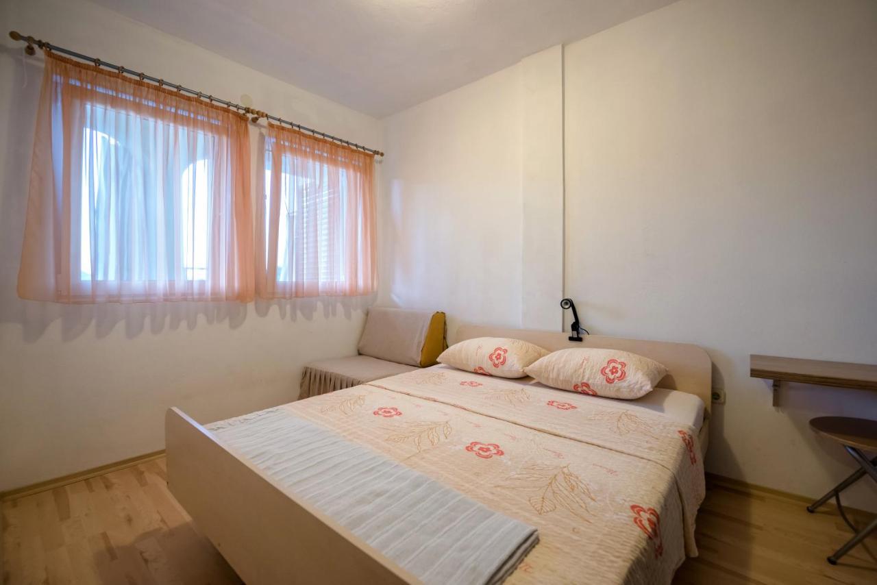 Apartmani Topolovec Luka  Екстериор снимка