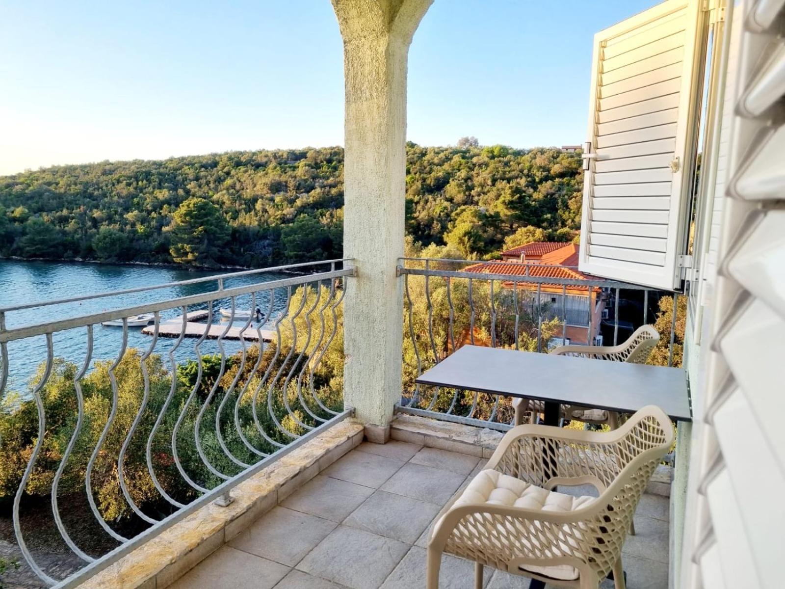Apartmani Topolovec Luka  Екстериор снимка